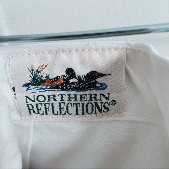 Vintage White High Waisted Pleated Northern Reflections Shorts, Size 11-12 - Picture 4 of 11